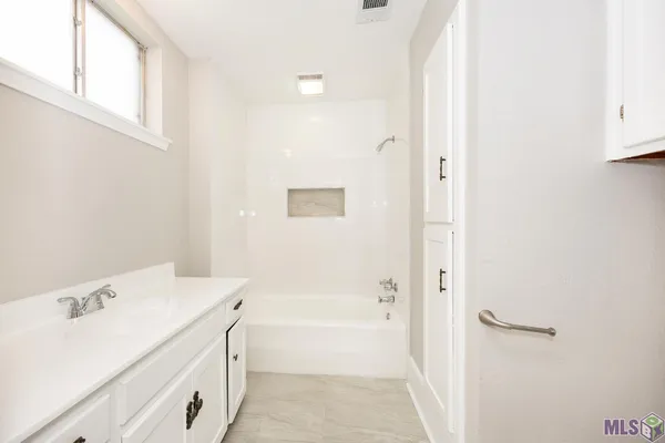 $365,000 | 835 Maximillian Street, Baton Rouge, LA 70802
