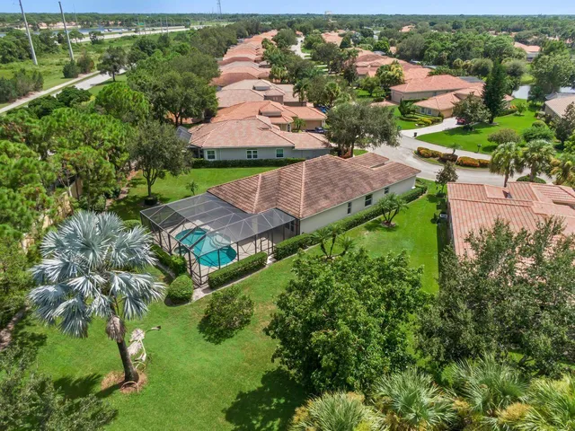 $475,000 | 9152 Short Chip Circle, Port St. Lucie, FL 34986