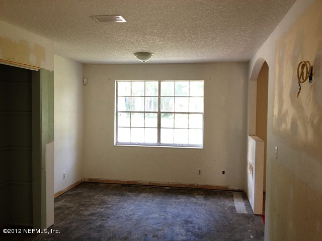 5633 Hickson Road Jacksonville, FL 32207 - Photo 3 of 13 BREAKFAST ROOM