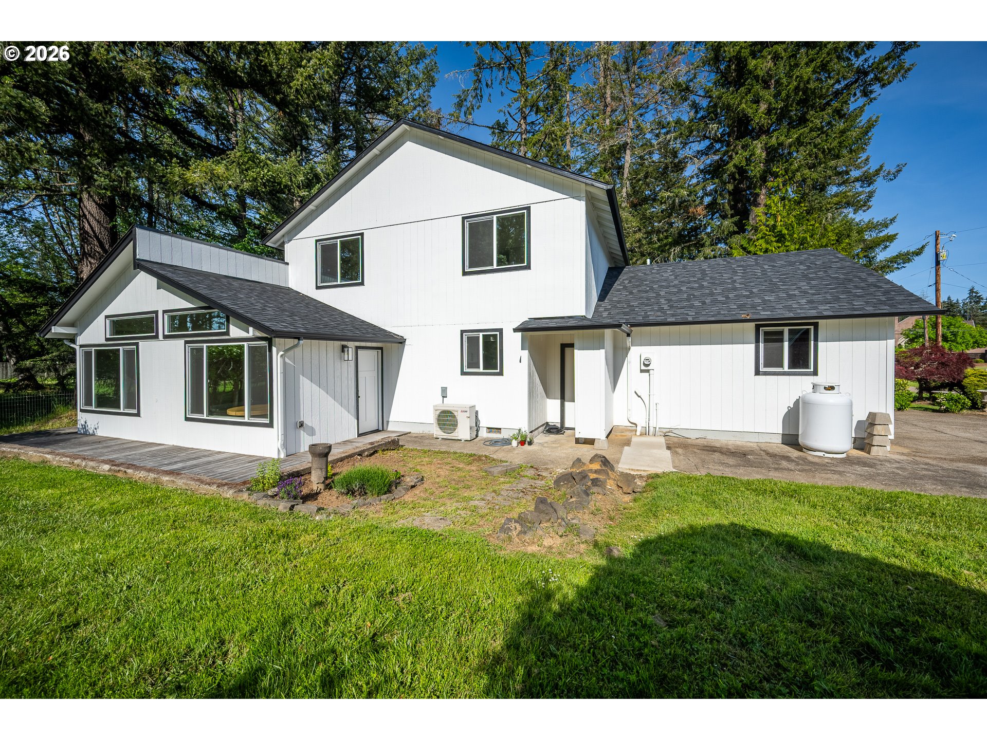 25264 East Bolton Road Veneta, OR 97487 - Photo 37 of 46