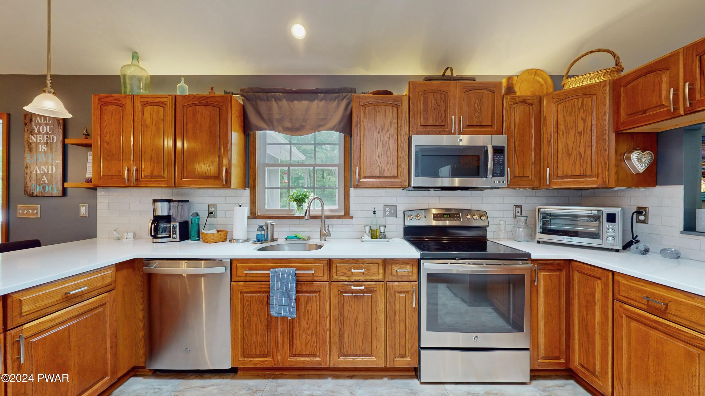 461 Little Walker Road Shohola, PA 18458 - Photo 14 of 67 Kitchen