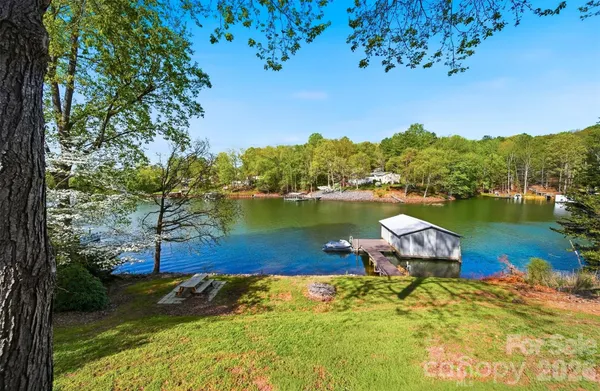 $649,900 | 75 Rutt Road, Taylorsville, NC 28681