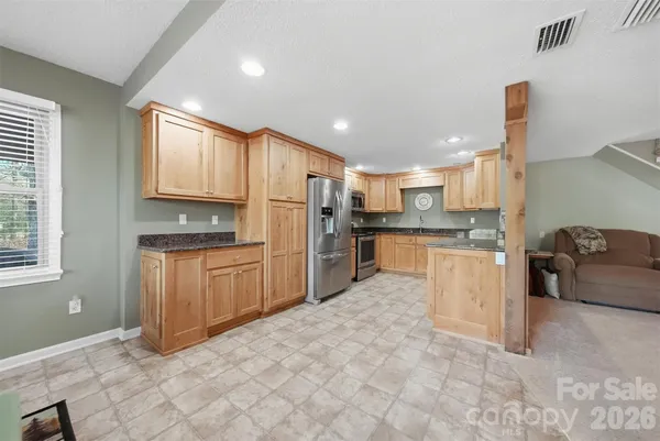 $649,900 | 75 Rutt Road, Taylorsville, NC 28681
