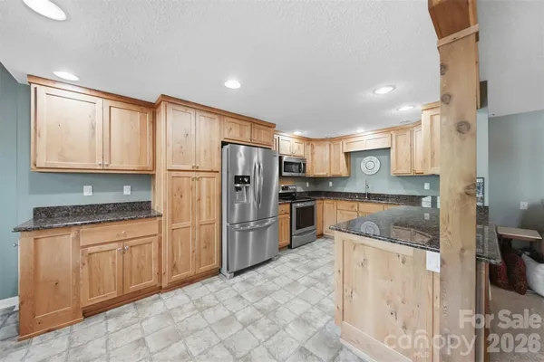 $649,900 | 75 Rutt Road, Taylorsville, NC 28681