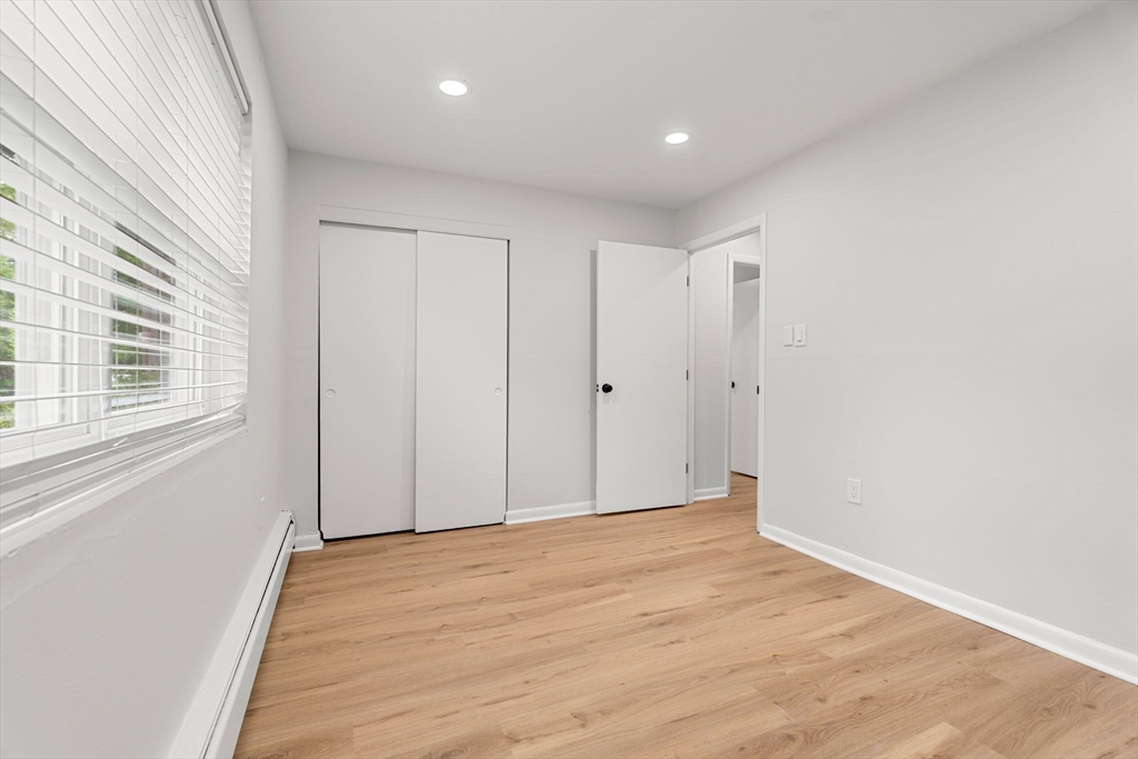 81 High Street, Unit 9 Amesbury, MA 01913 - Photo 17 of 31