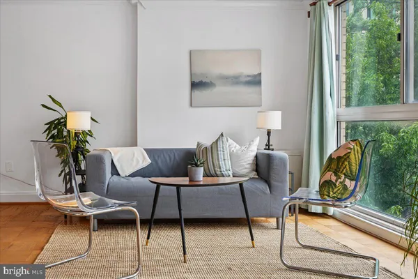 $220,000 | 922 24th Street Northwest, Unit 415, Washington, DC 20037