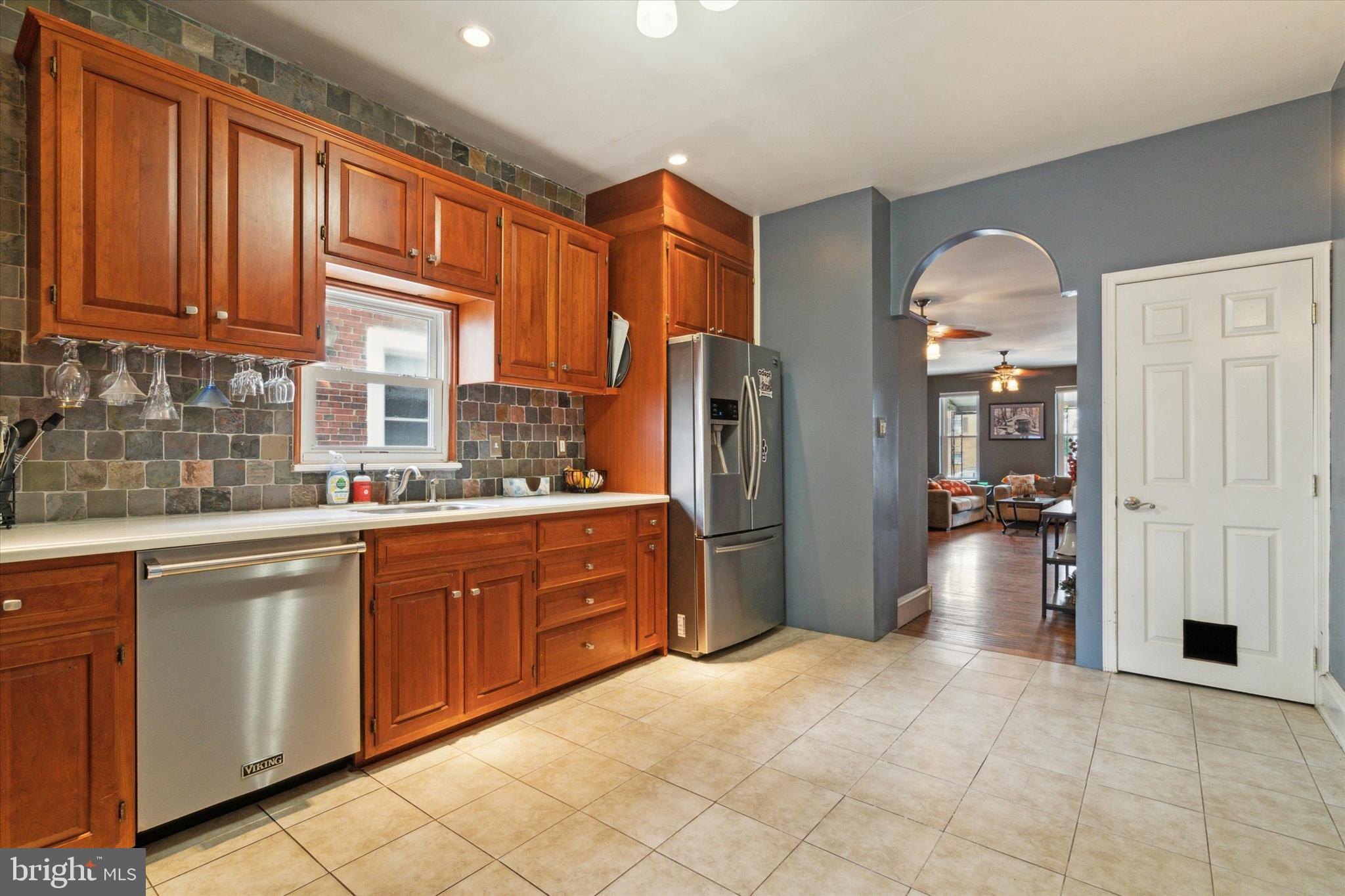 310 Prospect Avenue Bridgeport, PA 19405 - Photo 11 of 25
