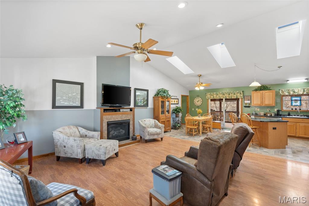 1681 Spreckelmeyer Road Berger, MO 63014 - Photo 2 of 28