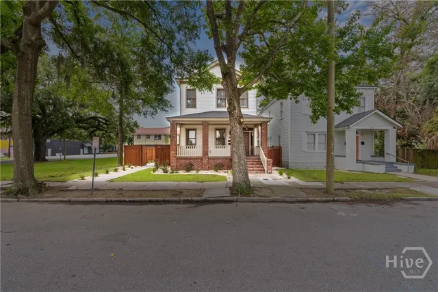$1,075,000 | 407 West 35th Street, Savannah, GA 31401