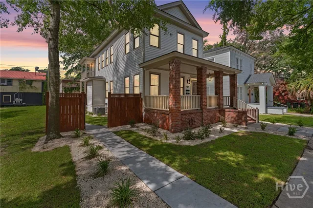 $1,075,000 | 407 West 35th Street, Savannah, GA 31401