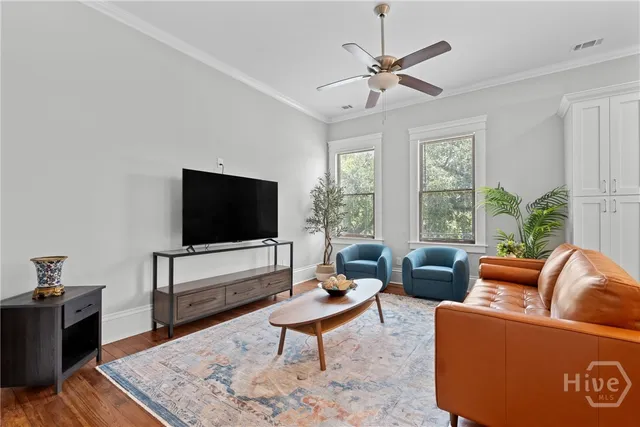 $1,075,000 | 407 West 35th Street, Savannah, GA 31401