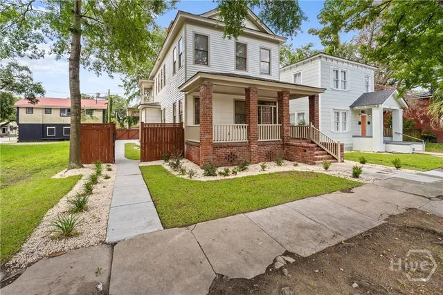 $1,075,000 | 407 West 35th Street, Savannah, GA 31401
