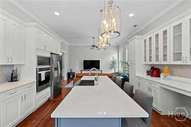 $1,075,000 | 407 West 35th Street, Savannah, GA 31401