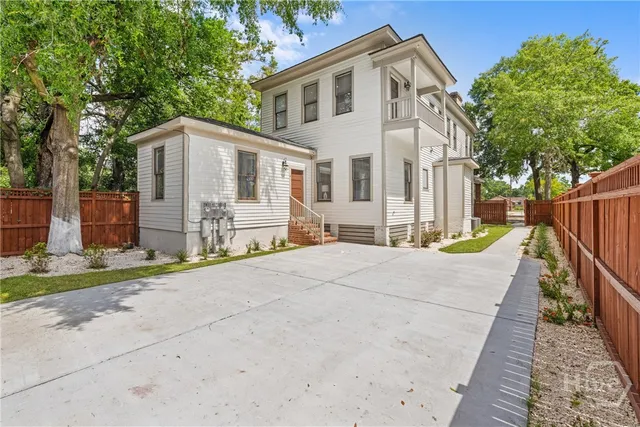 $1,075,000 | 407 West 35th Street, Savannah, GA 31401