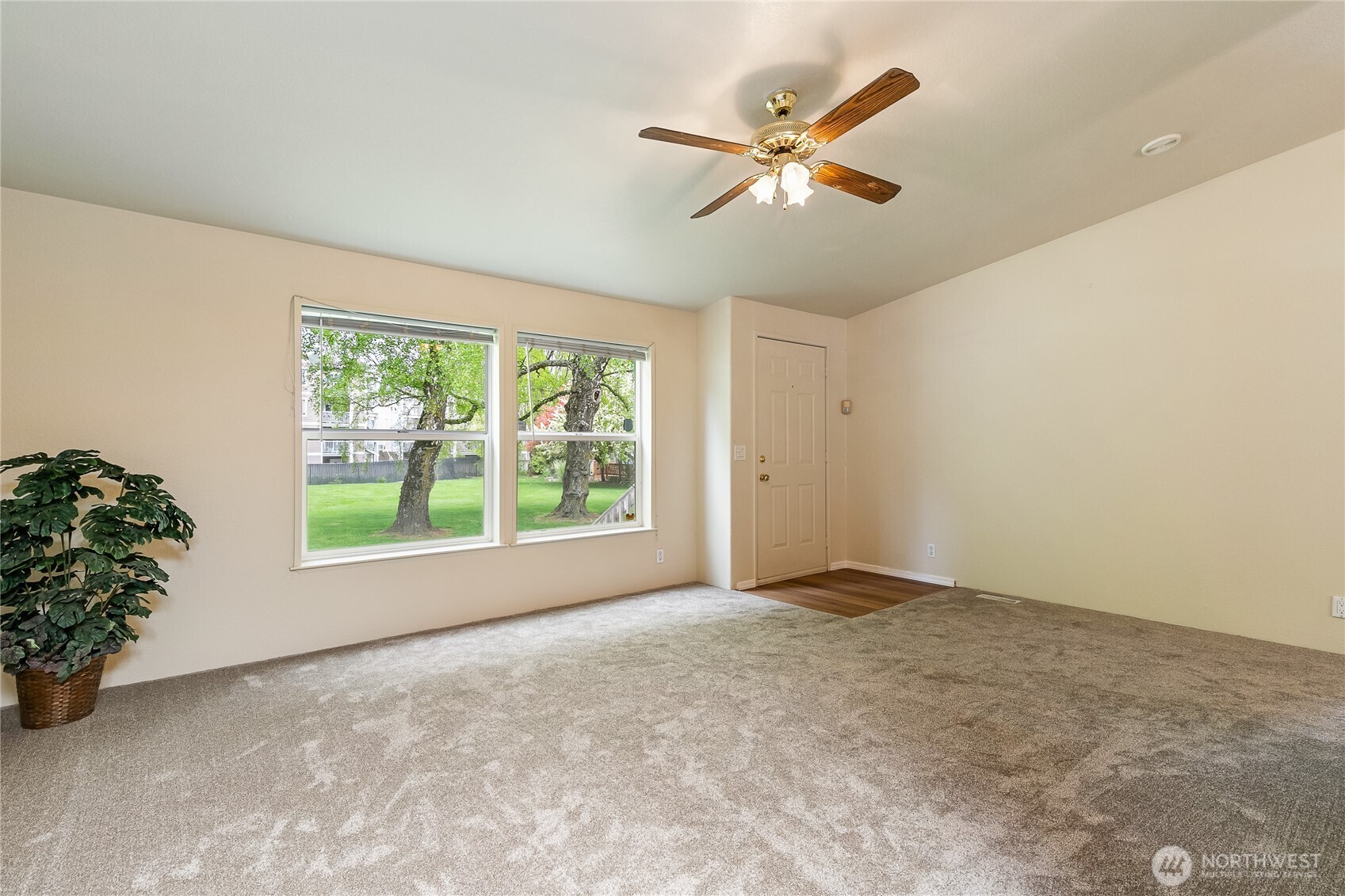 2350 Douglas Road, Unit 30B Ferndale, WA 98248 - Photo 3 of 36 a view of an empty room with a window