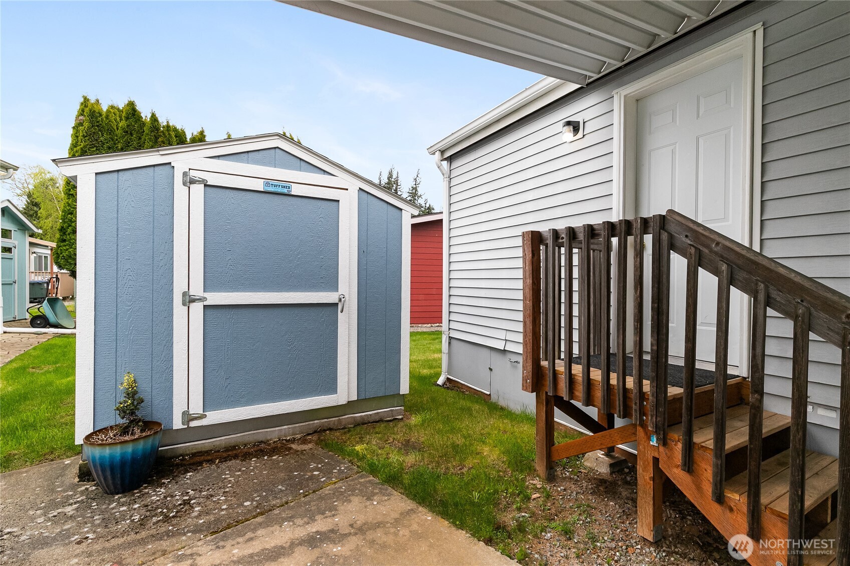 2350 Douglas Road, Unit 30B Ferndale, WA 98248 - Photo 32 of 36 a view of a house with backyard and porch