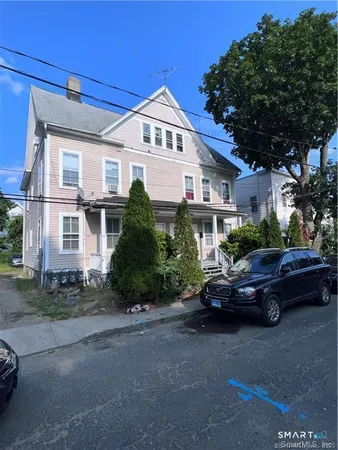 $2,150 | 44 Laurel Court, Bridgeport, CT 06605