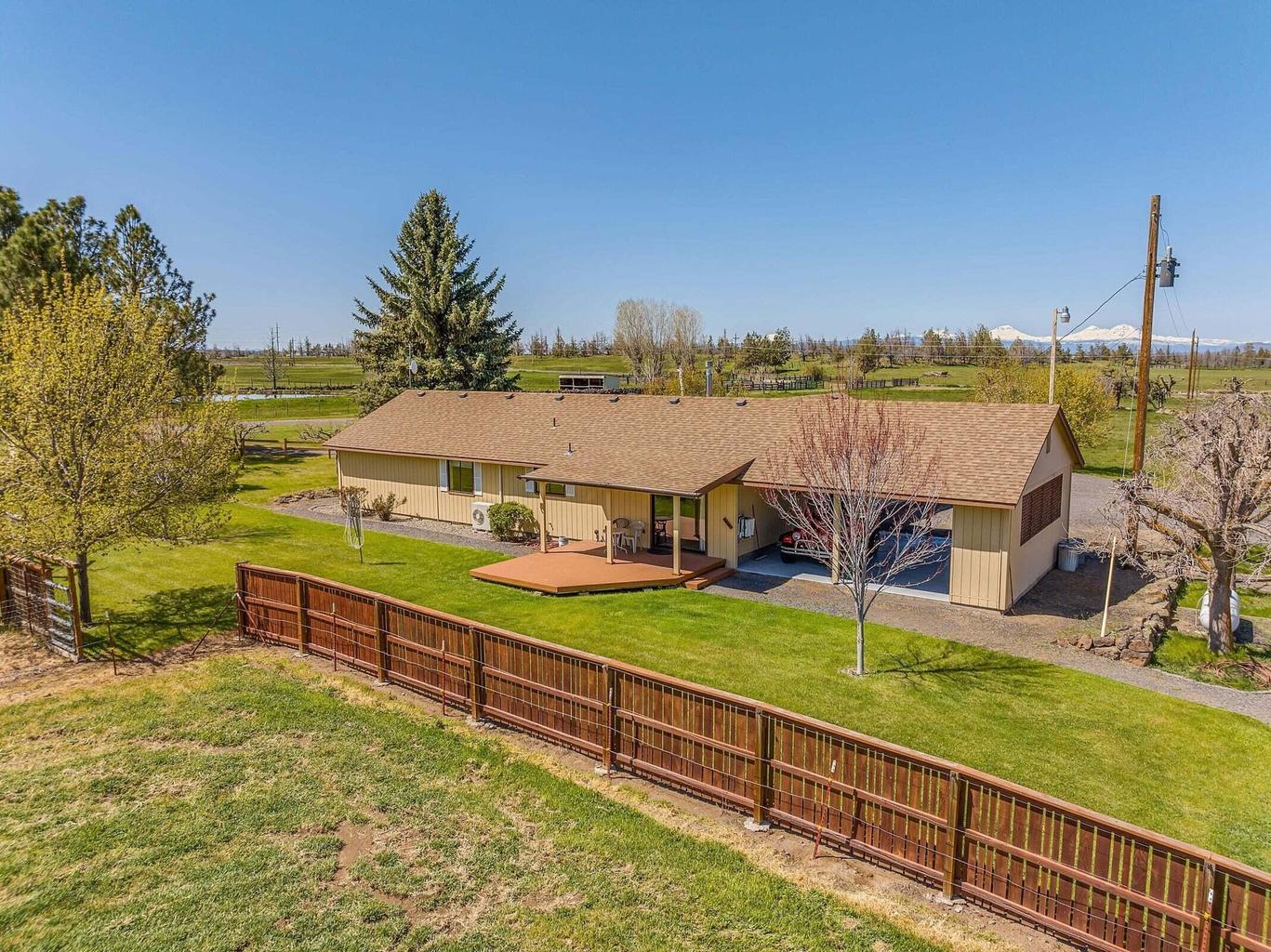 4088 Minson Road Powell Butte, OR 97753 - Photo 31 of 47 20250415155903388030000000-o