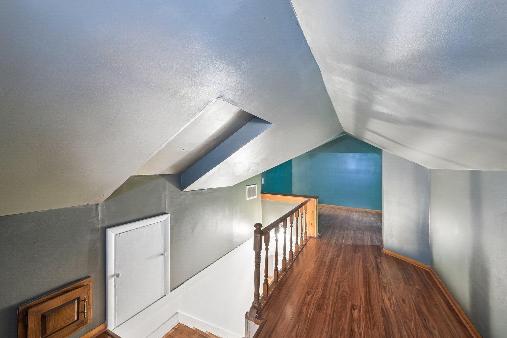 175 West Weisheimer Road Columbus, OH 43214 - Photo 30 of 59