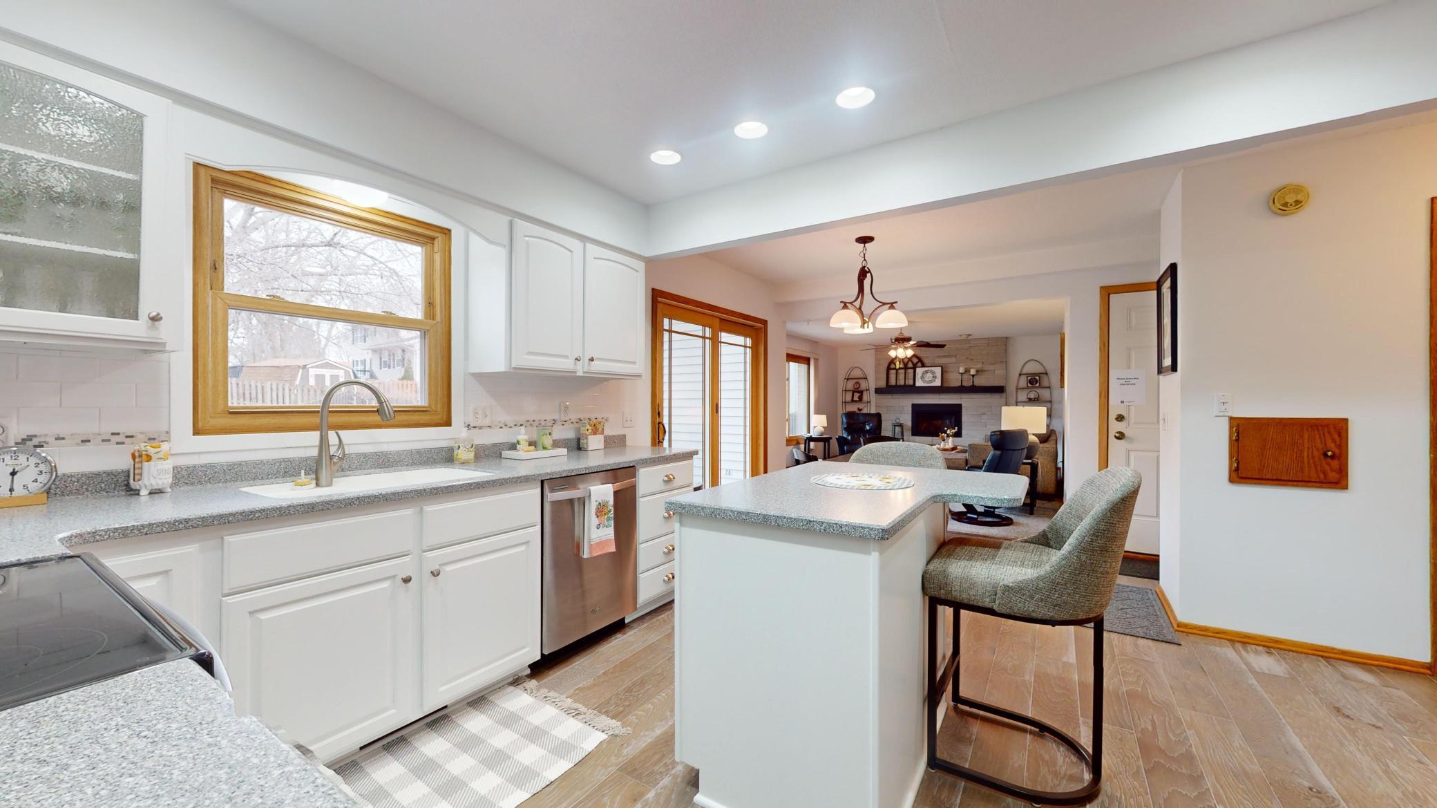3418 Chalet Drive Northwest Rochester, MN 55901 - Photo 9 of 40 Gallery Image 9