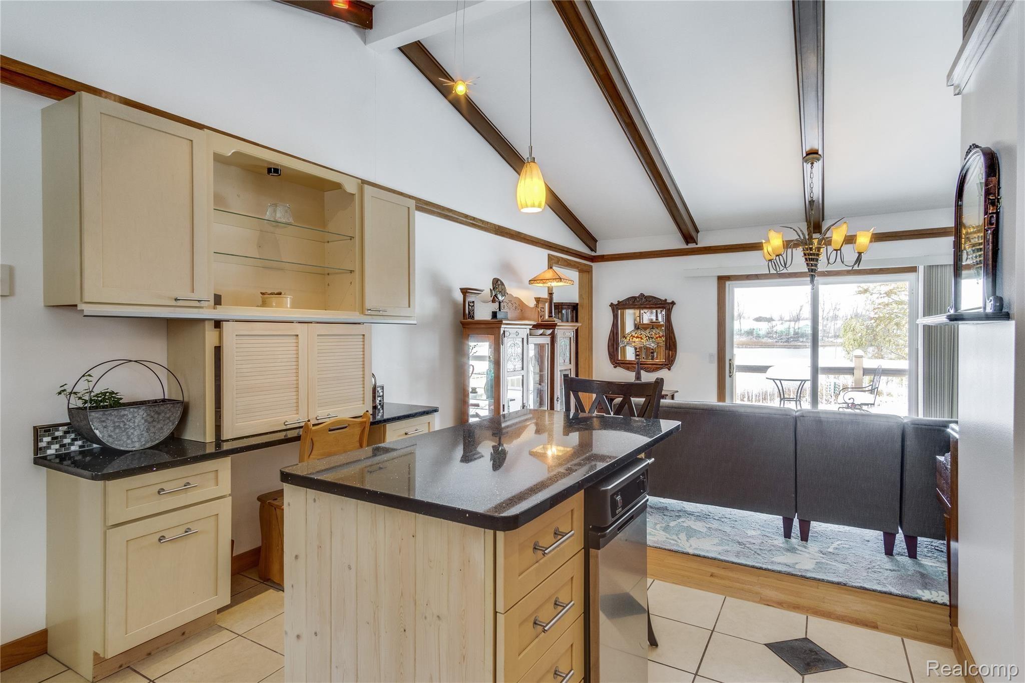 1314 Butcher Road Fenton, MI 48430 - Photo 8 of 28 Interiors (10 of 35).jpg