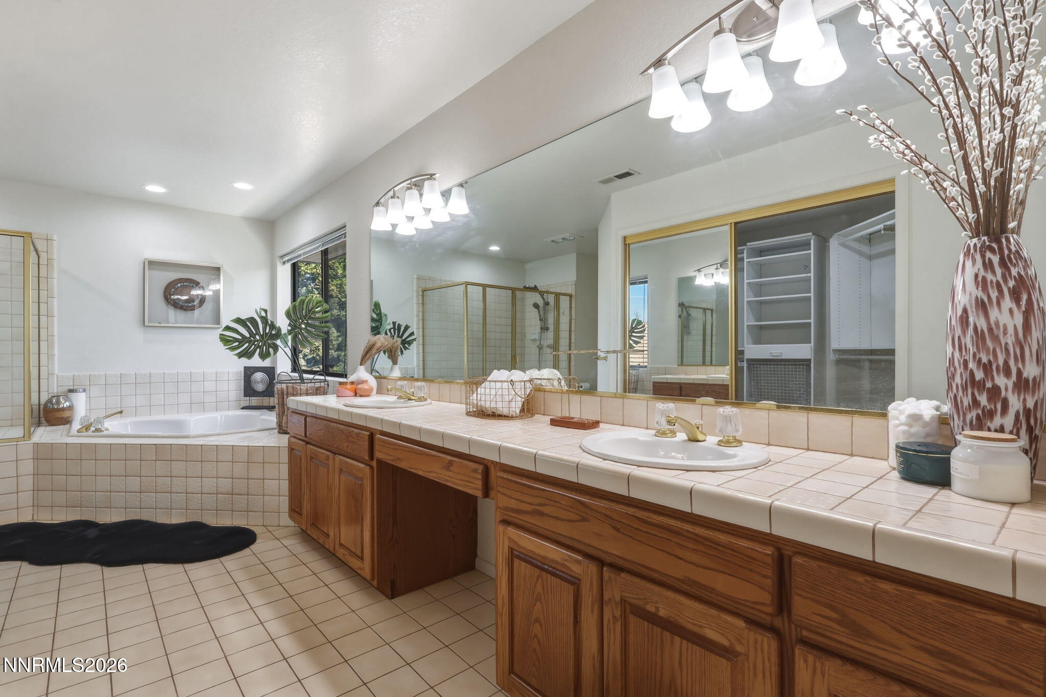 2295 Manzanita Lane Reno, NV 89509 - Photo 40 of 84 39-web-or-mls-IMG_9897_0f0abc3d