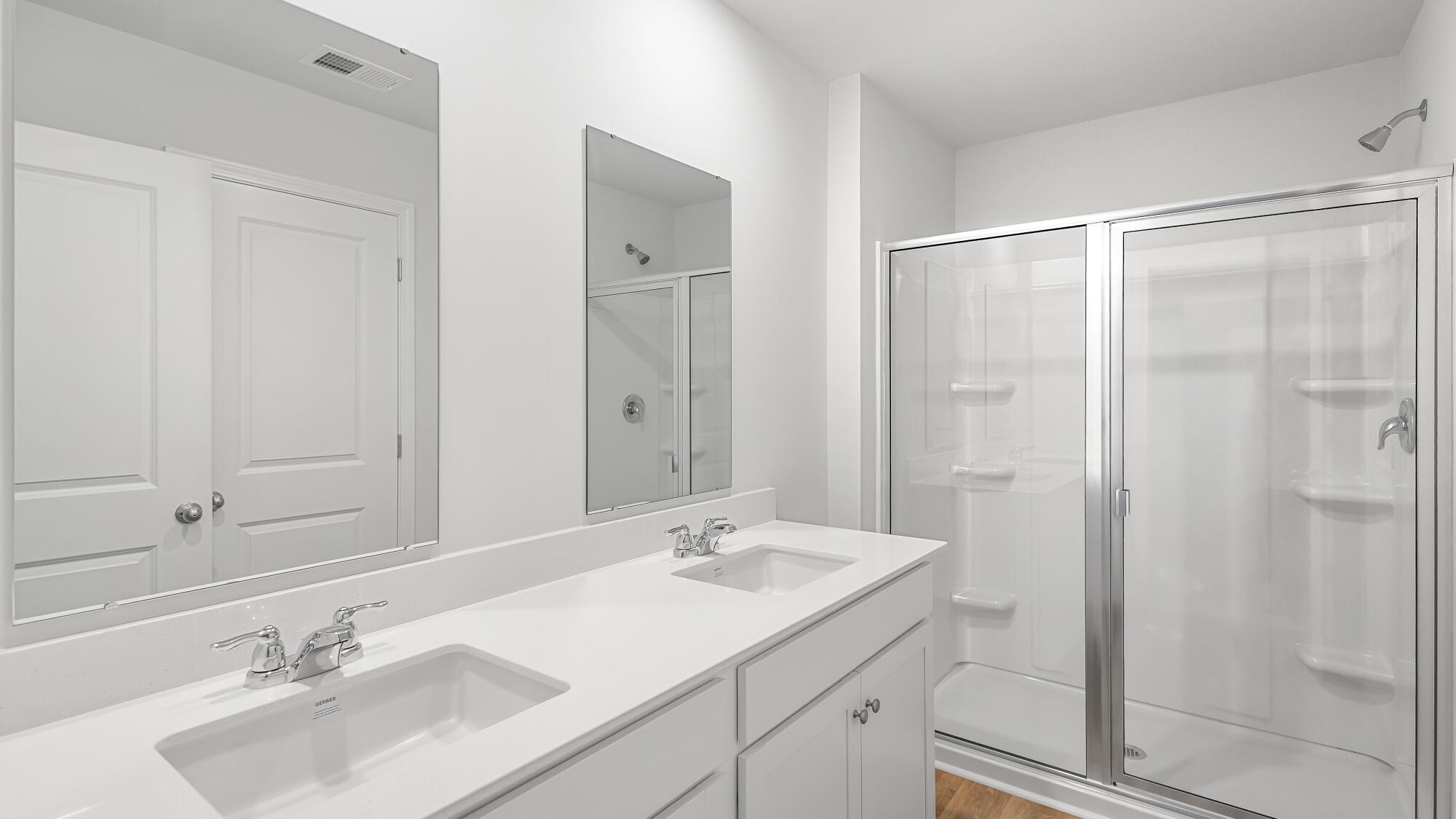 571 Lk Rdg Boulevard Summerville, SC 29486 - Photo 23 of 30 165 Grouper Ln Interior_20