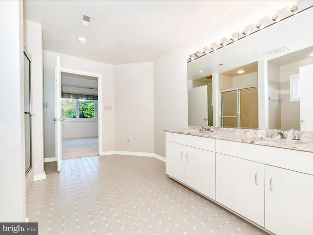 $1,895,000 | 12 Barley Field Court, Dickerson, MD 20842