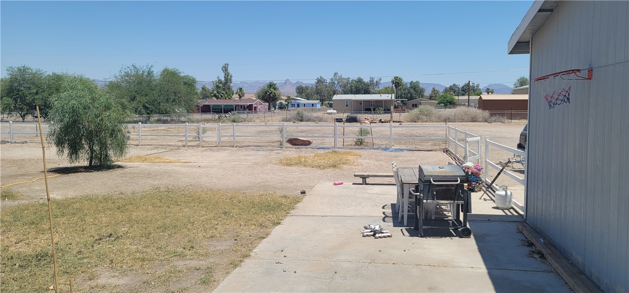 7100 Mountain View Road Mohave Valley, AZ 86440 - Photo 22 of 35