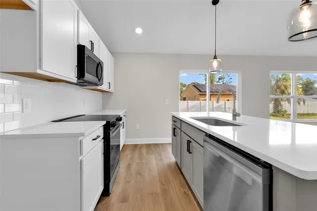 $1,950 | 3642 Laredo Avenue, North Port, FL 34288