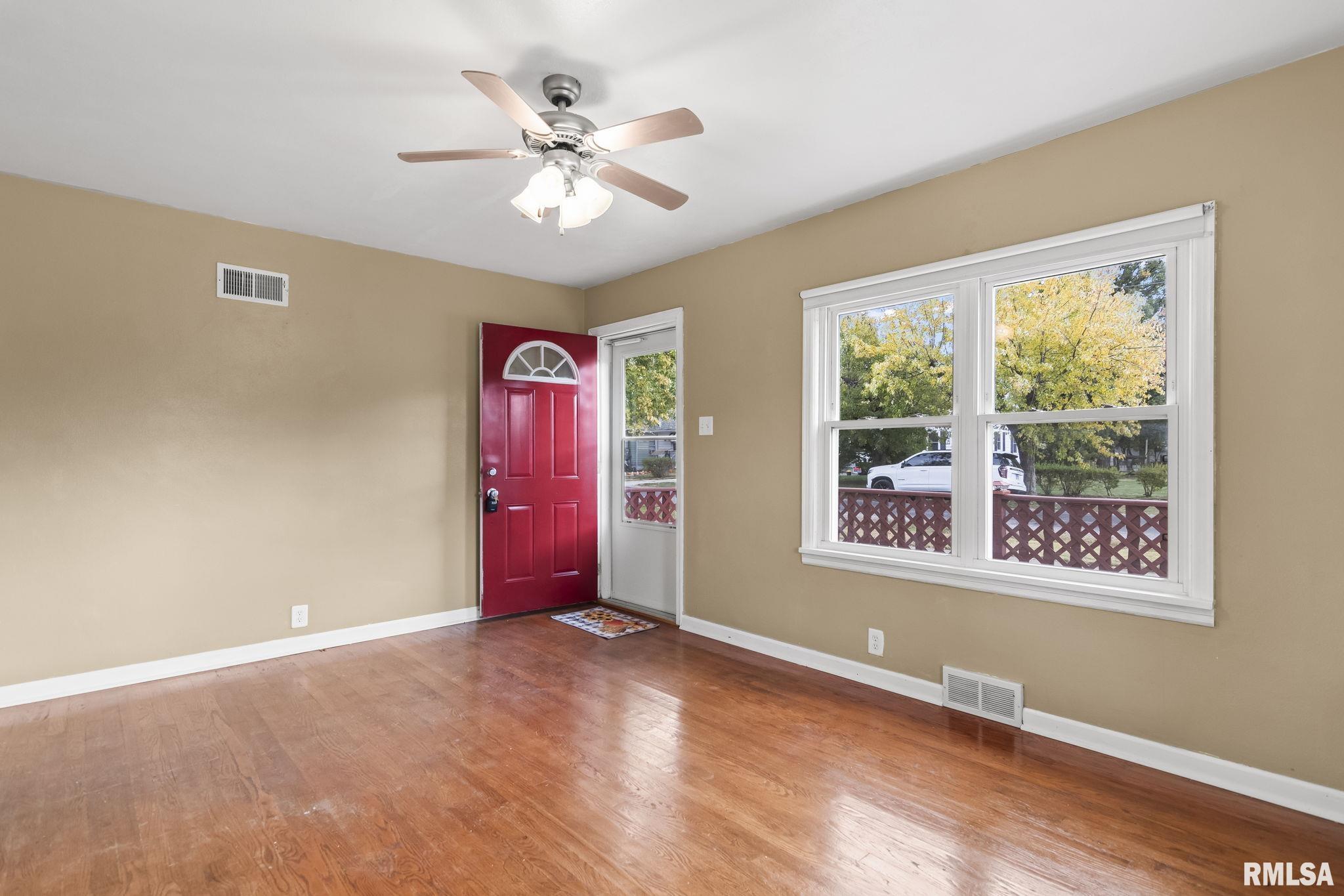 1521 North Wesley Street Springfield, IL 62702 - Photo 5 of 30