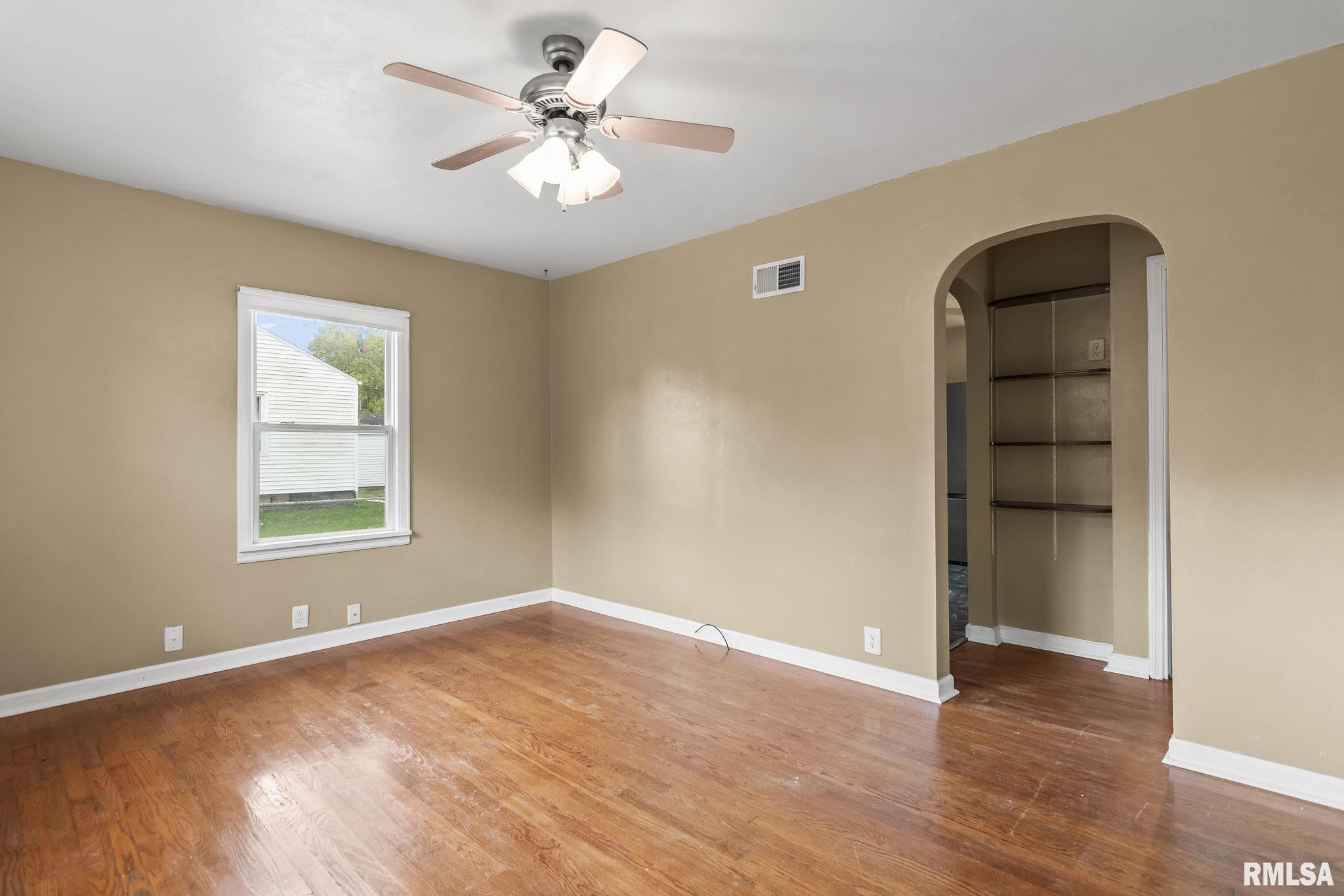 1521 North Wesley Street Springfield, IL 62702 - Photo 8 of 30