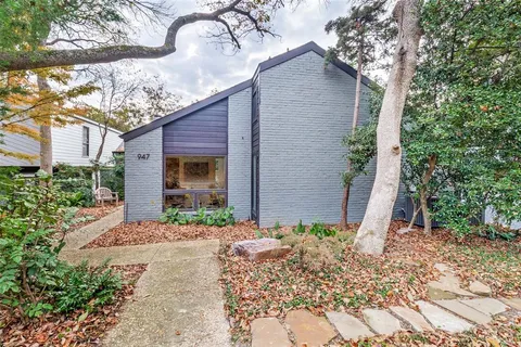 $899,000 | 947 Easton Place, Dallas, TX 75218