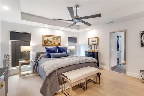 $899,000 | 947 Easton Place, Dallas, TX 75218