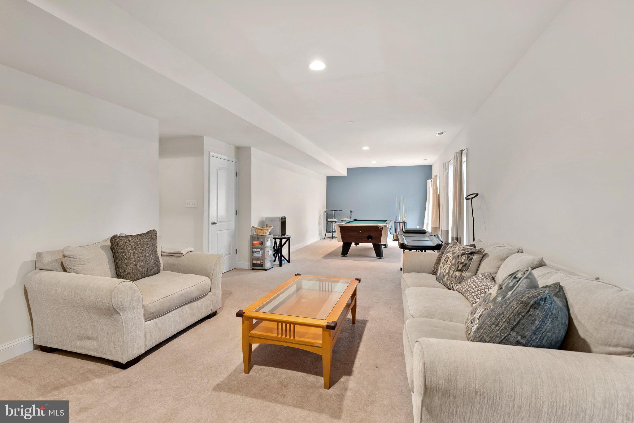 519 Koch Road Linthicum Heights, MD 21090 - Photo 35 of 37 Family room