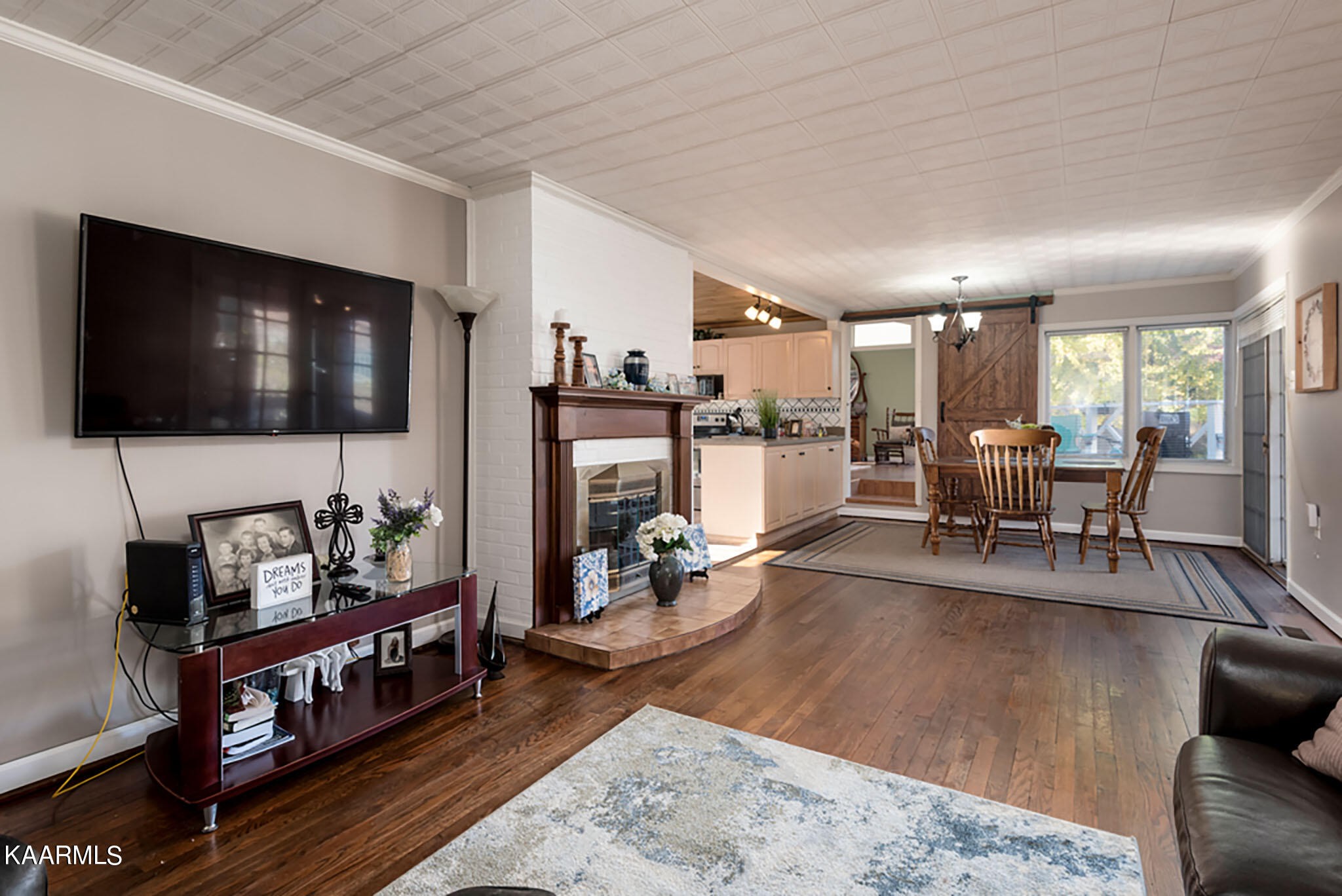 351 Vermont Avenue Oak Ridge, TN 37830 - Photo 4 of 15 Gallery Image 4