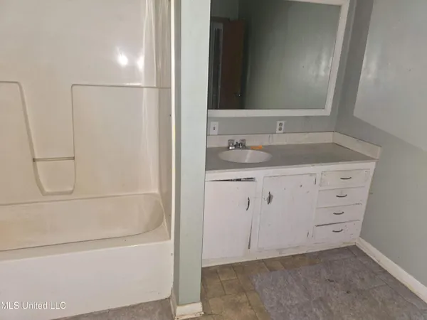 $49,500 | 105 Sweethome Road, Belzoni, MS 39038