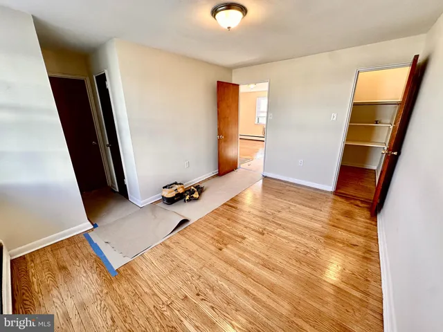 $1,300 | 5914 Houghton Street, Unit 1, Philadelphia, PA 19128