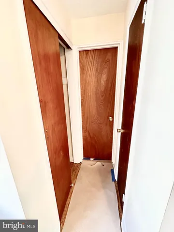 $1,300 | 5914 Houghton Street, Unit 1, Philadelphia, PA 19128