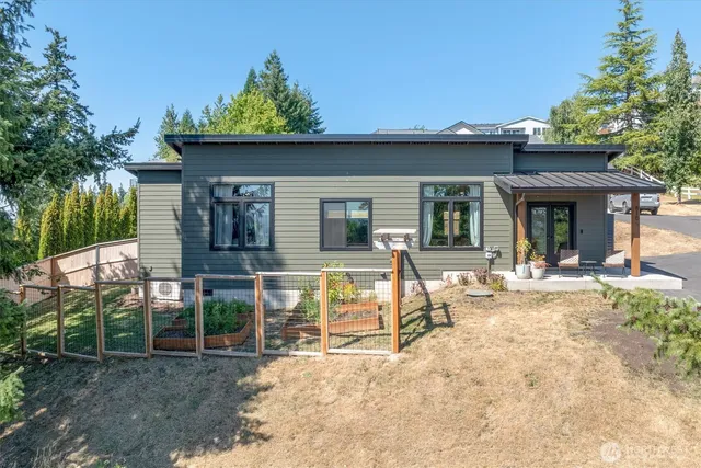 $444,900 | 810 Taylor Road, Kalama, WA 98625