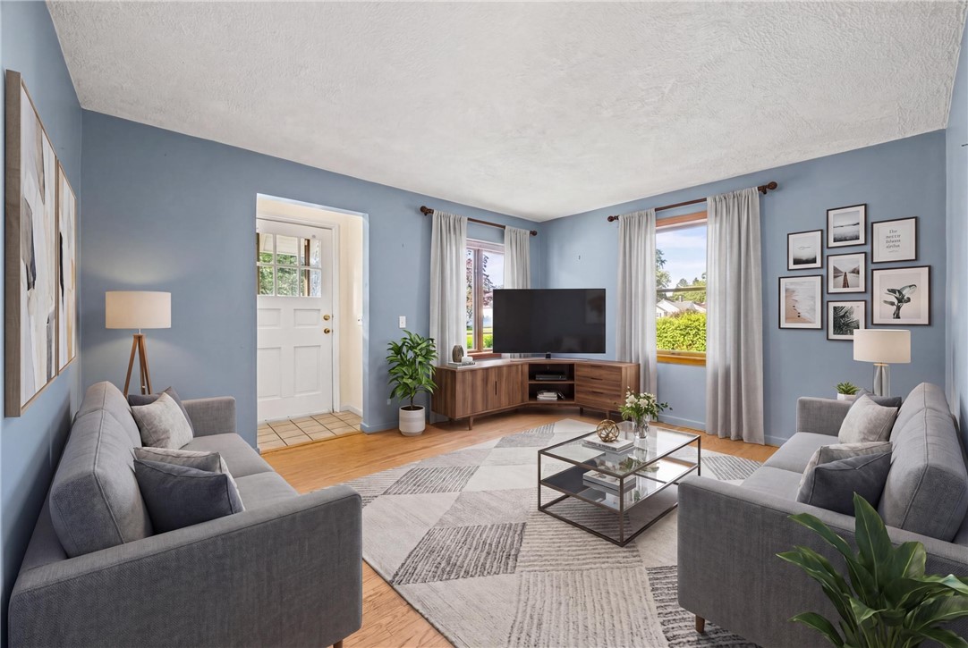 211 Heberle Road Irondequoit, NY 14609 - Photo 14 of 30