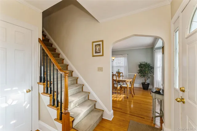 $987,000 | 47 Orchid Street, Floral Park, NY 11001