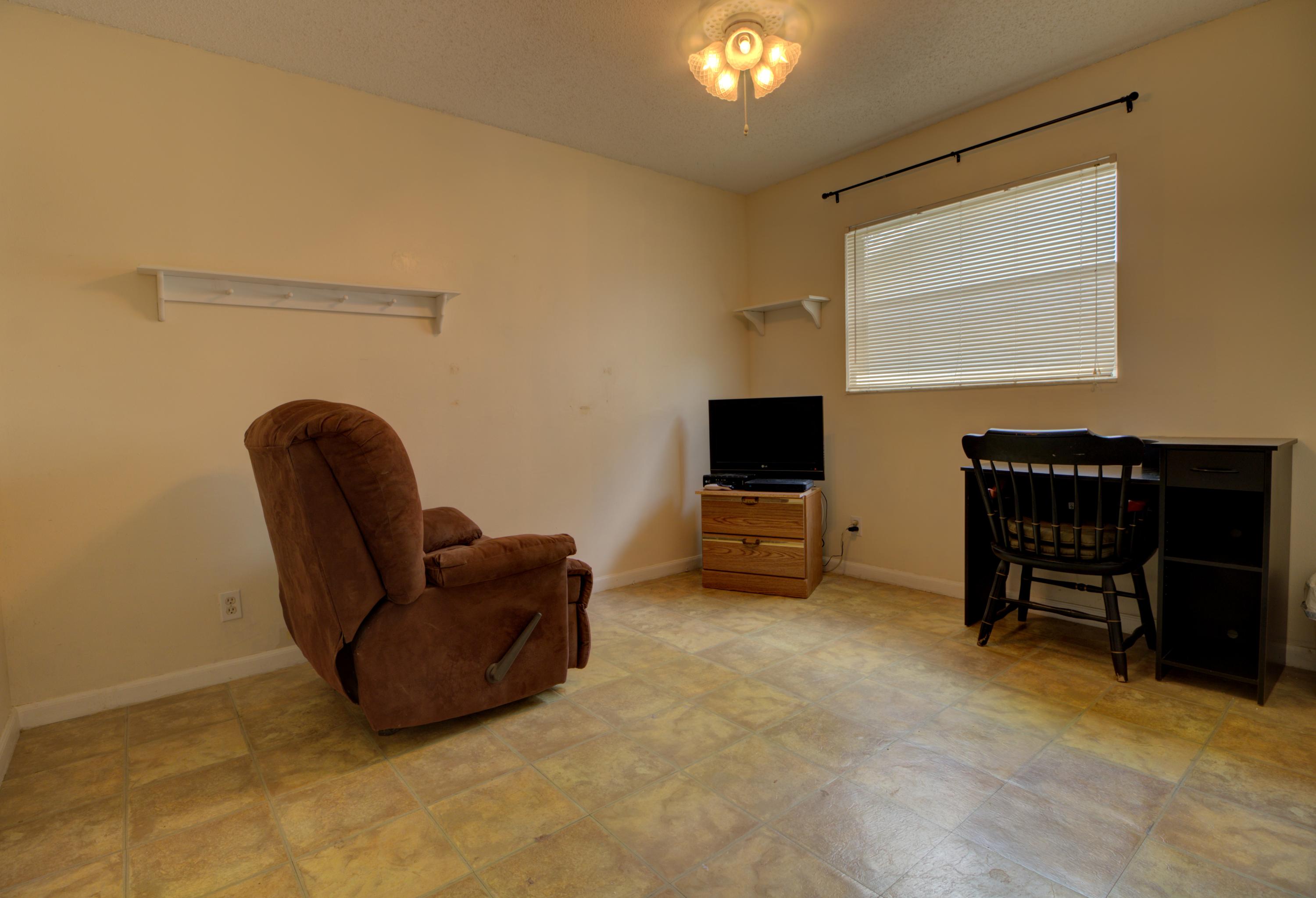 541 Northwest 54th Street Boca Raton, FL 33487 - Photo 16 of 19 nrf
