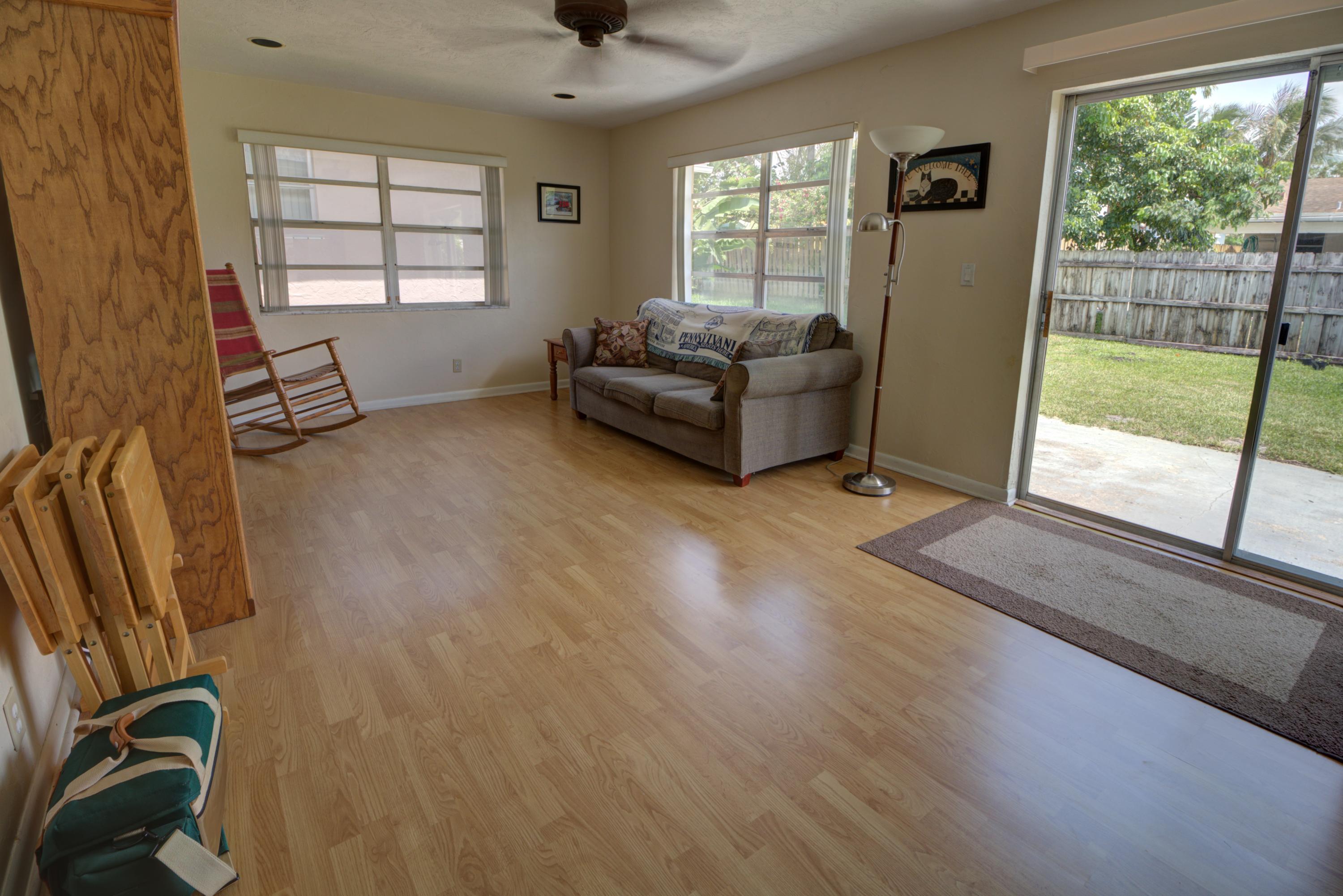 541 Northwest 54th Street Boca Raton, FL 33487 - Photo 9 of 19 family room