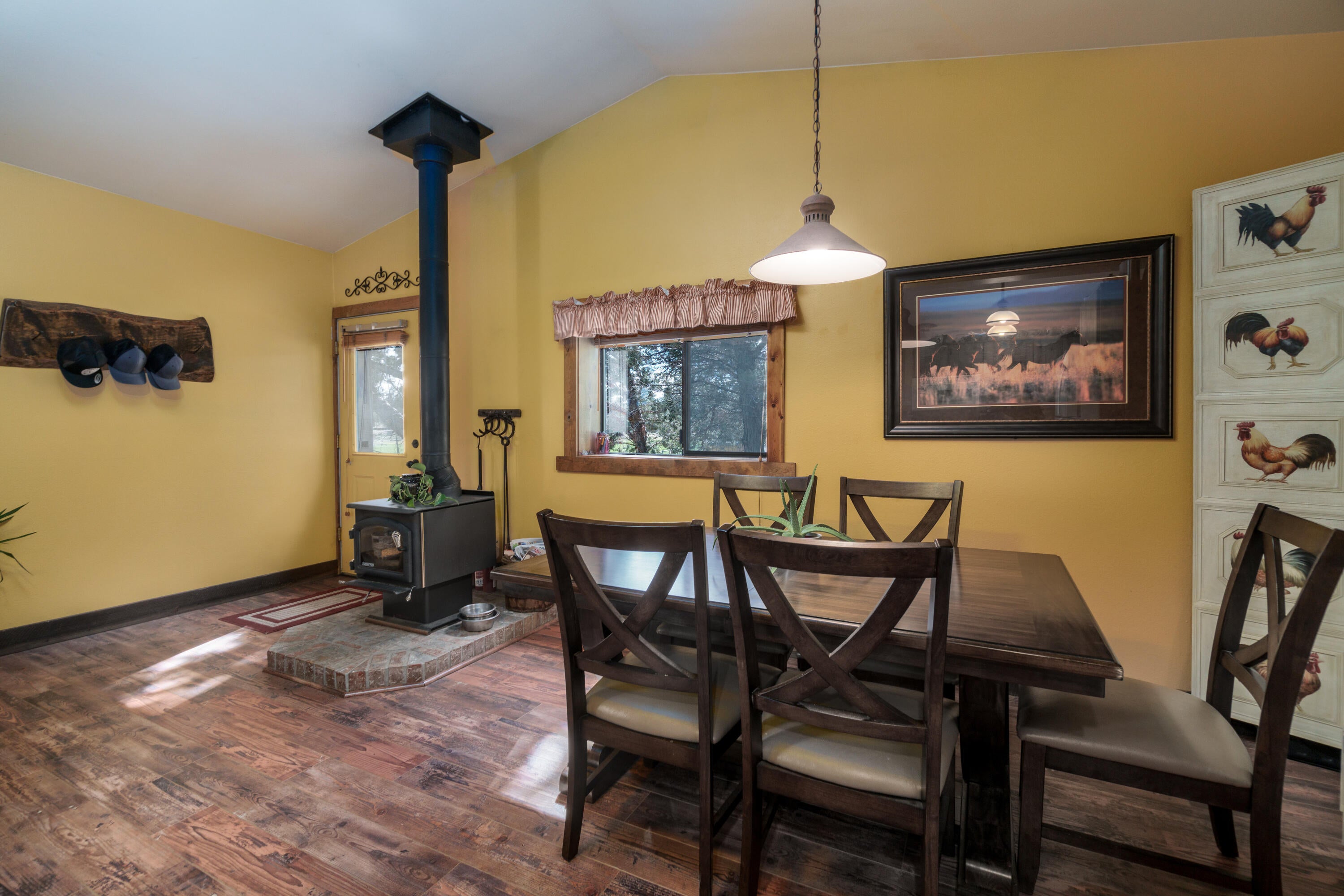 69620 Carlton Road Sisters, OR 97759 - Photo 35 of 50 RileyVisuals-6
