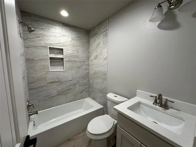 a bathroom with a bathtub