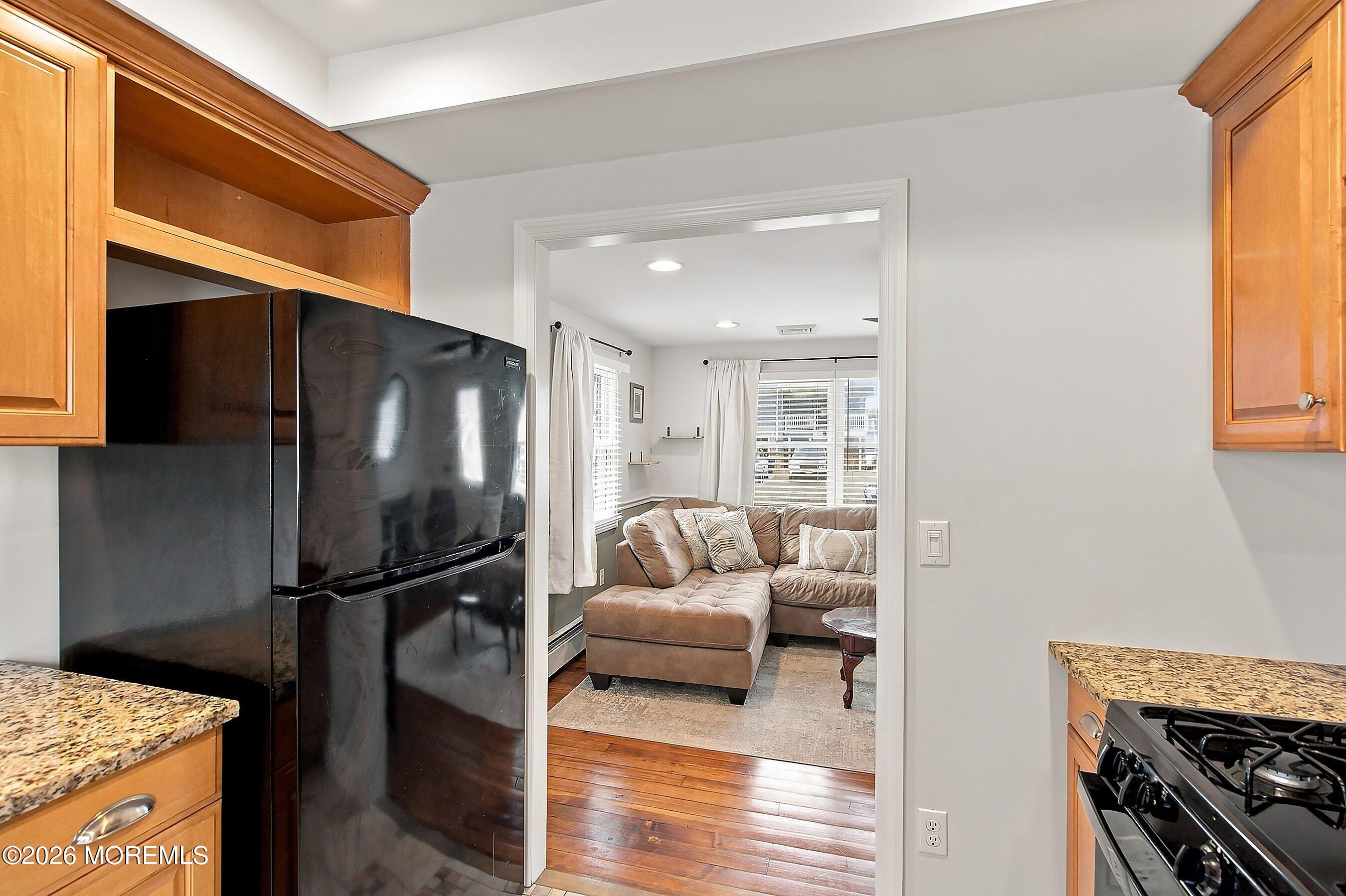 3171 Windsor Avenue Toms River, NJ 08753 - Photo 14 of 38 14-Kitchen 1E