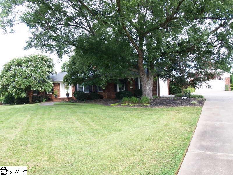 9980 Reidville Road Greer, SC 29651 - Photo 2 of 28 Gallery Image 2