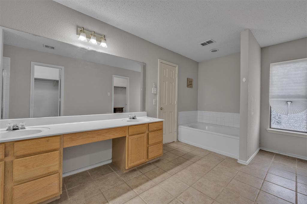 4254 Birch Creek Road Fort Worth, TX 76244 - Photo 21 of 39