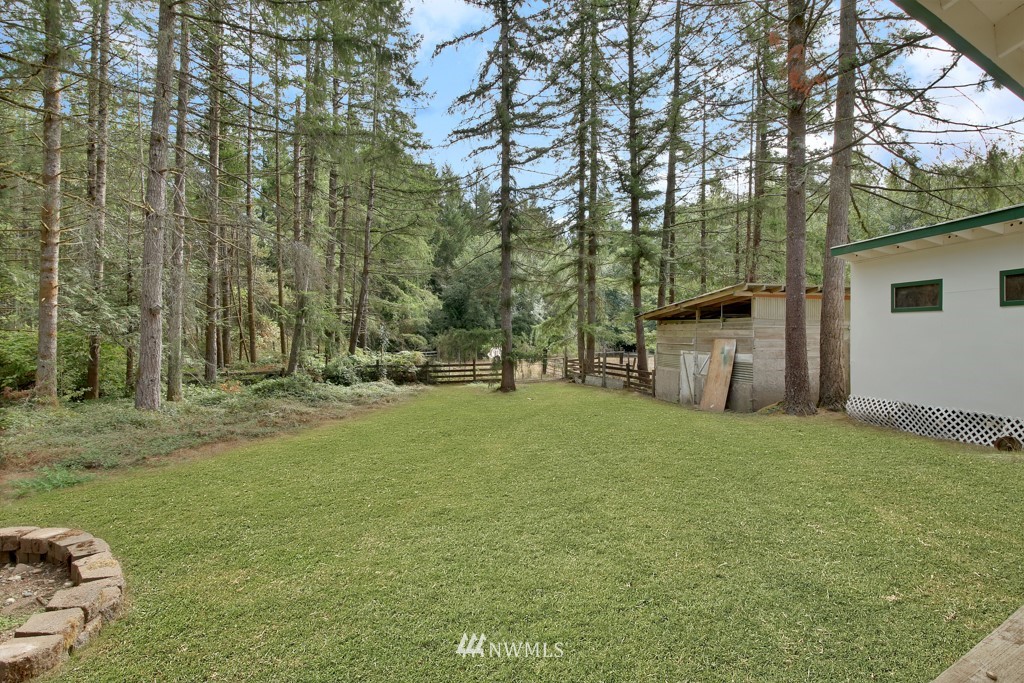 3950 Southwest Huckleberry Road Port Orchard, WA 98367 - Photo 21 of 25 Gallery Image 21